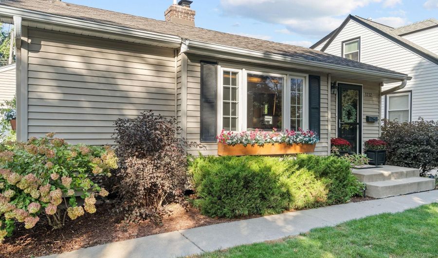 3732 Quebec Ave S, St. Louis Park, MN 55426 - 3 Beds, 2 Bath