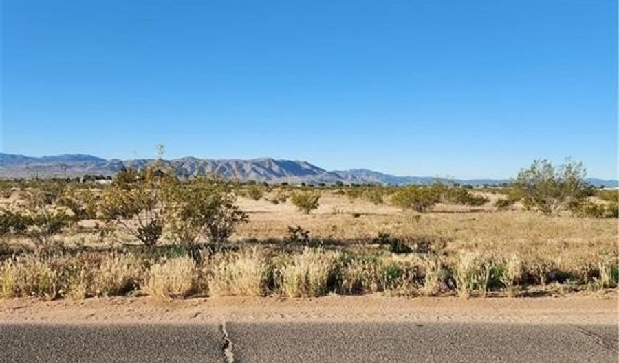 0 Nomwaket Ln, Apple Valley, CA 92308 - 0 Beds, 0 Bath