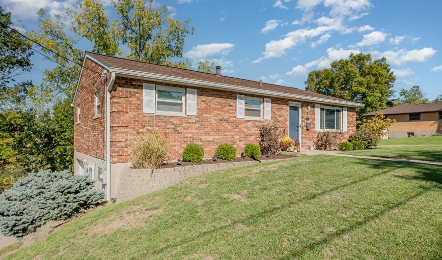37 Shaw Dr, Alexandria, KY 41001 - 3 Beds, 2 Bath