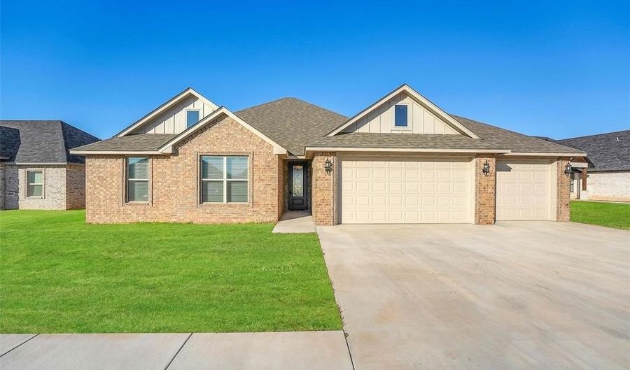 2121 Longhorn Trl, Altus, OK 73521 - 4 Beds, 3 Bath
