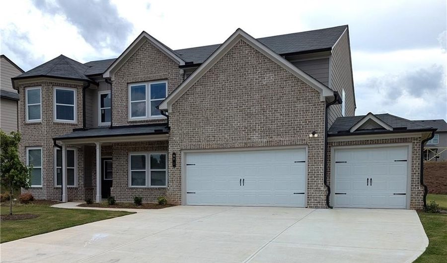 375 Rodeo Dr, Auburn, GA 30011 - 5 Beds, 3 Bath