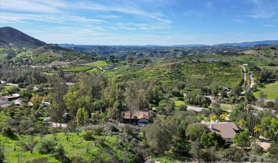 823 Rice Canyon Rd, Fallbrook, CA 92028 - 4 Beds, 4 Bath