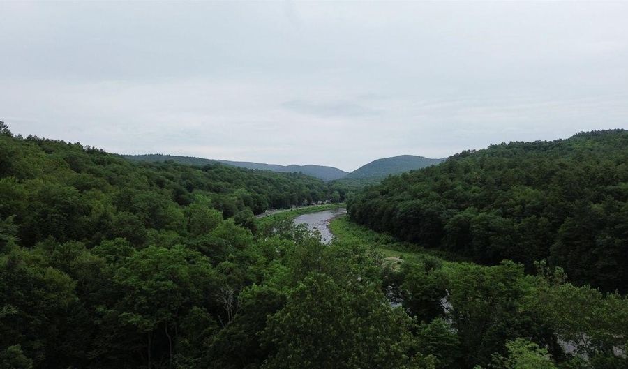 680 W River Rd, Brattleboro, VT 05301 - 0 Beds, 0 Bath