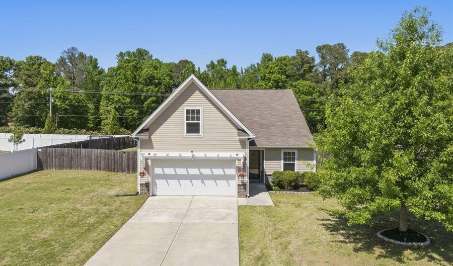 49 Paige Stone Way, Angier, NC 27501 - 3 Beds, 2 Bath