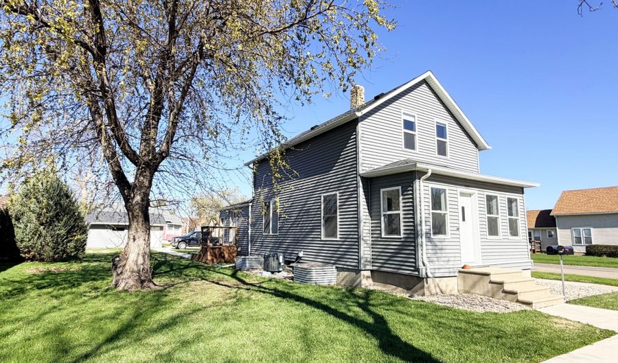 123 N Lloyd St, Aberdeen, SD 57401 - 0 Beds, 0 Bath