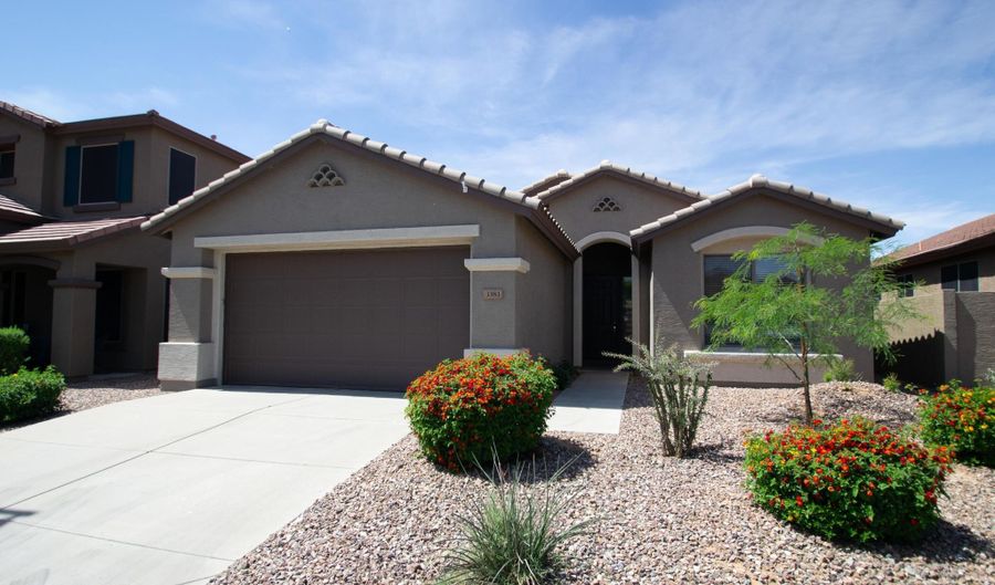 3381 W THOREAU Ln, Anthem, AZ 85086 - 3 Beds, 2 Bath