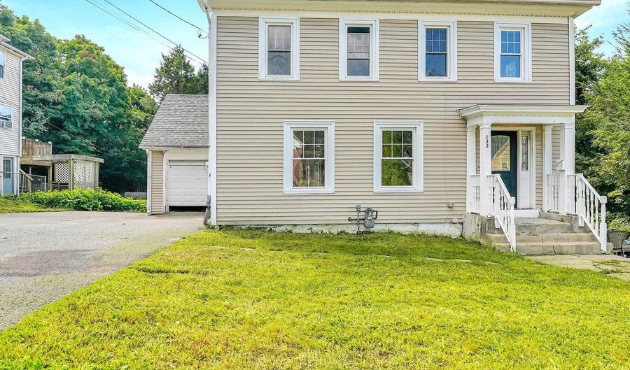 133 Fiske St, Waterbury, CT 06710 - 6 Beds, 2 Bath