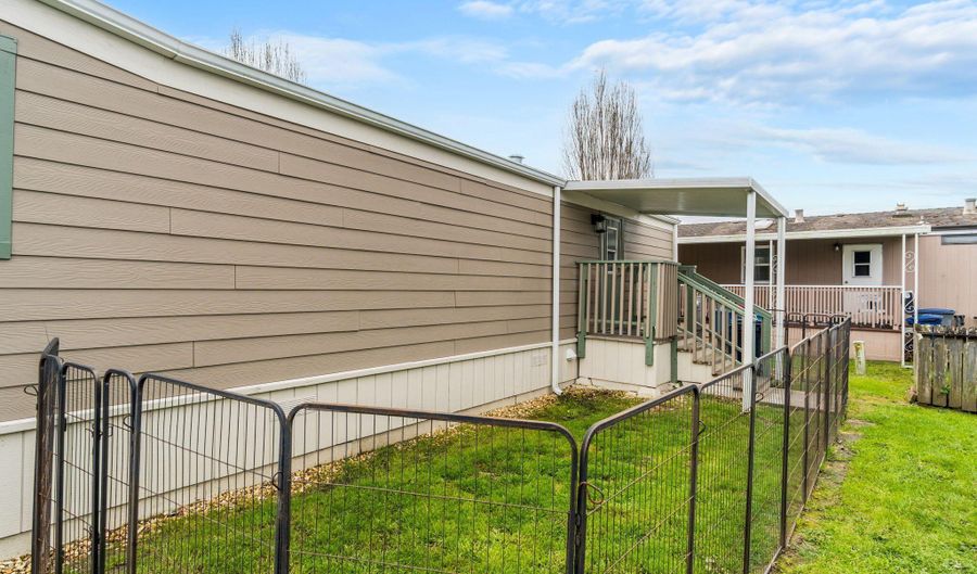 1283 Poplar Dr, Arcata, CA 95521 - 2 Beds, 2 Bath