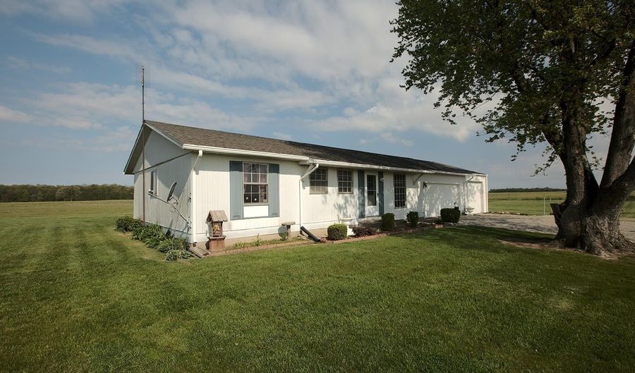 1550 S 950 W, Andrews, IN 46702 - 4 Beds, 2 Bath