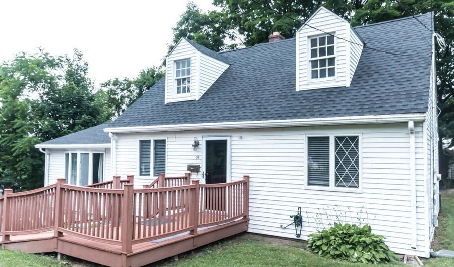 19 Garfield Rd, Bristol, CT 06010 - 3 Beds, 2 Bath