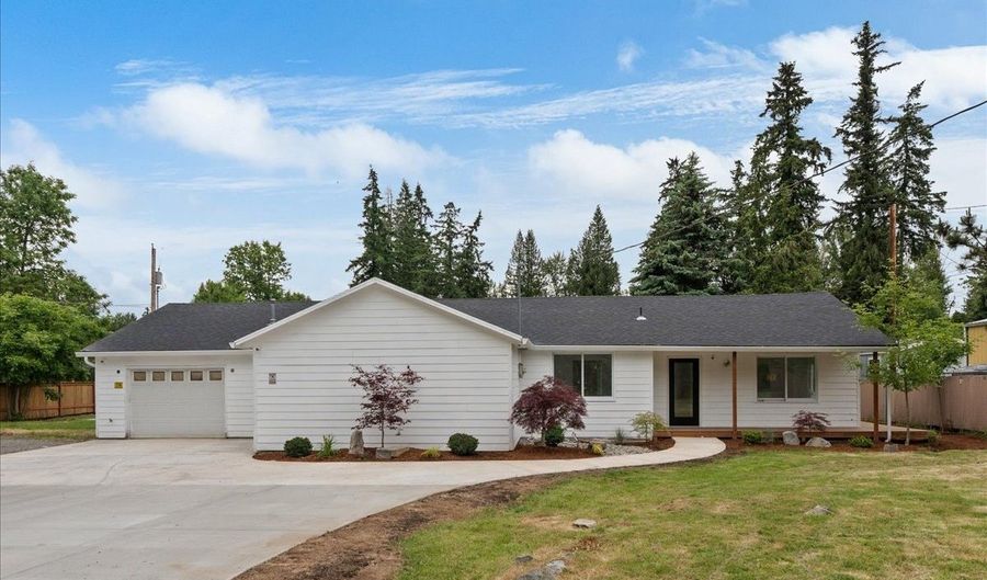 6725 SE MABEL Ave, Milwaukie, OR 97267 - 4 Beds, 2 Bath