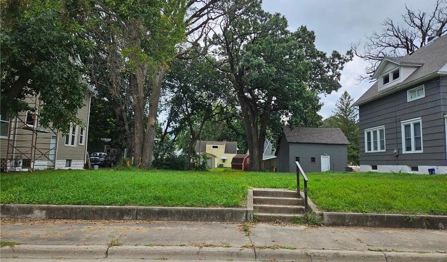 309 Court St, Albert Lea, MN 56007 - 0 Beds, 0 Bath