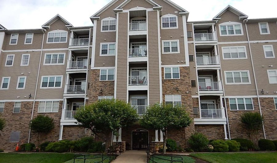 902 MACPHAIL WOODS Xing #1E, Bel Air, MD 21015 - 2 Beds, 3 Bath
