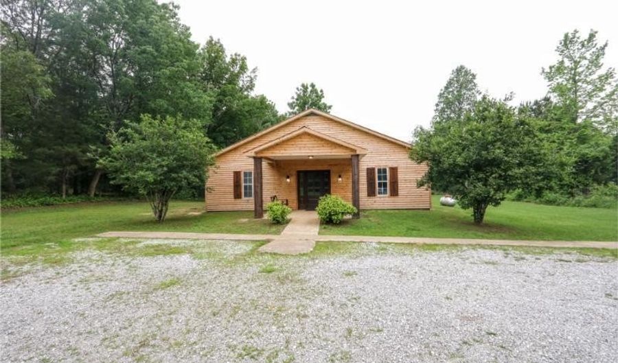 1169 CR 167, Baldwyn, MS 38824 - 4 Beds, 3 Bath