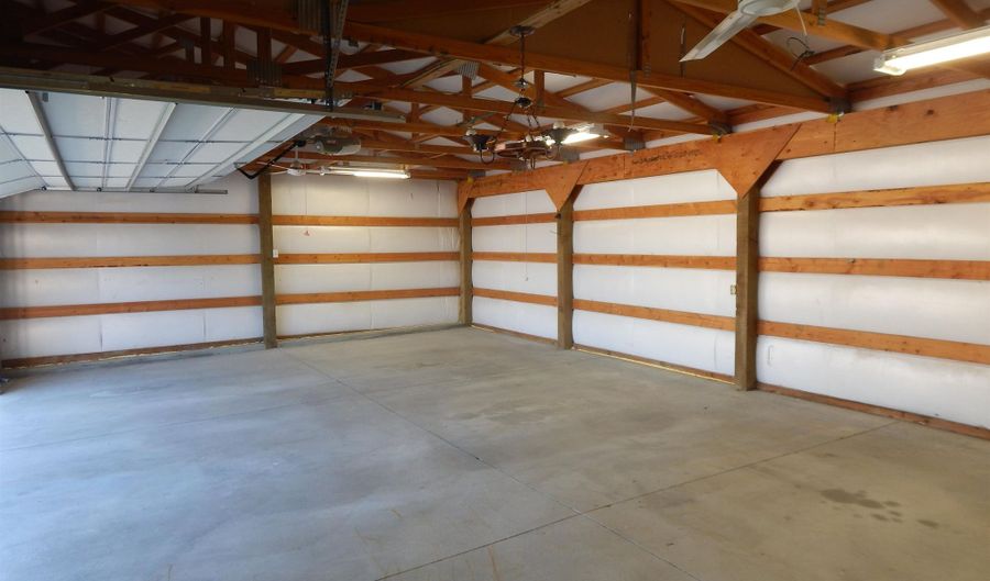 420 Sage St, American Falls, ID 83211 - 3 Beds, 2 Bath