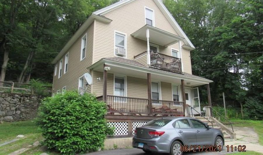 564 S Main St 1st Flr, Naugatuck, CT 06770 - 2 Beds, 1 Bath