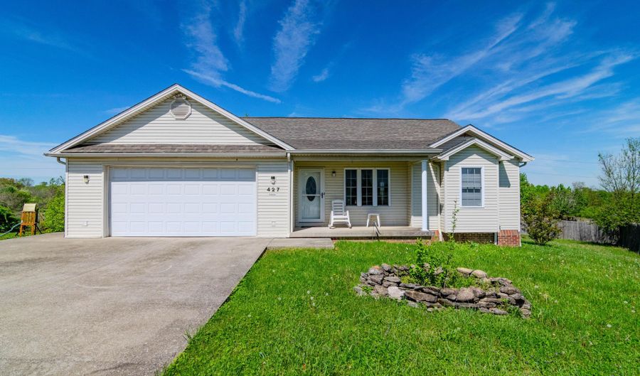 427 Jameson Way, Winchester, KY 40391 - 3 Beds, 2 Bath