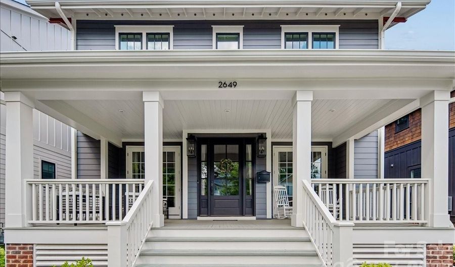 2649 Chesterfield Ave, Charlotte, NC 28205 - 4 Beds, 5 Bath