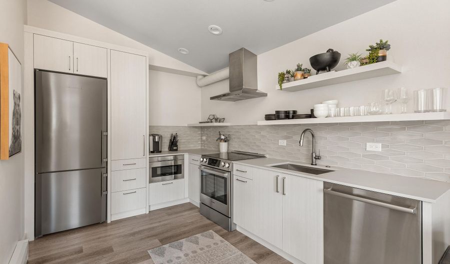 220 W Main St 210/P1/B6, Aspen, CO 81611 - 2 Beds, 1 Bath