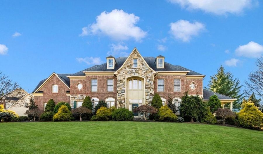 16612 MEDINAH Ct, Ashton, MD 20861 - 6 Beds, 6 Bath