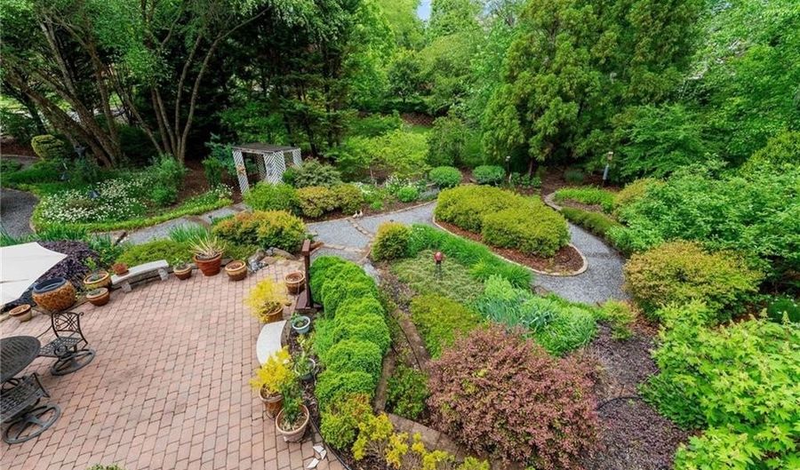 247 James Way, Advance, NC 27006 - 4 Beds, 3 Bath