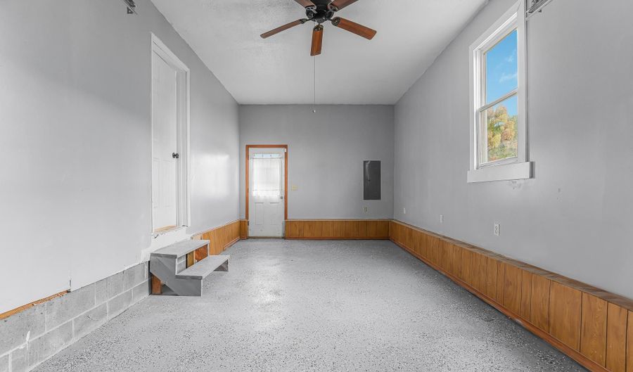 22041 NEAL Rd, Lincoln, DE 19960 - 3 Beds, 2 Bath