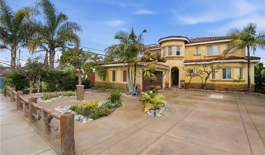 1581 Chanticleer B, Anaheim, CA 92802 - 2 Beds, 1 Bath
