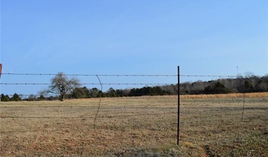 01 NW 4th St, Antlers, OK 74523 - 0 Beds, 0 Bath