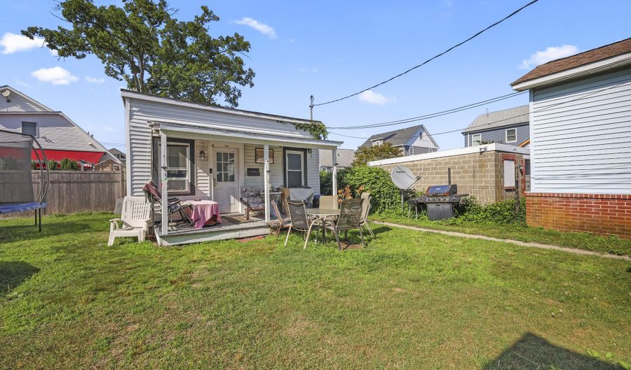 404 16th Ave, Belmar, NJ 07719 - 4 Beds, 2 Bath