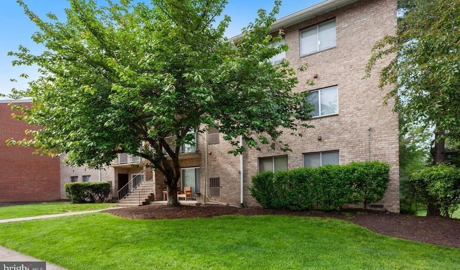7997 AUDUBON Ave 303, Alexandria, VA 22306 - 2 Beds, 2 Bath