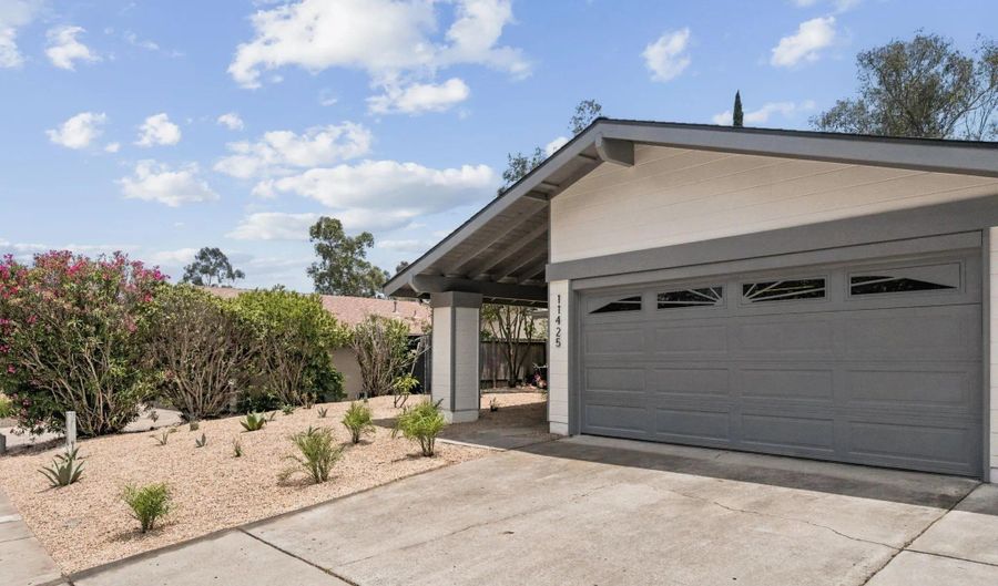 11425 TRIBUNA Ave, San Diego, CA 92131 - 4 Beds, 2 Bath