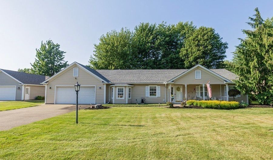 4053 Quail Ct, Ashtabula, OH 44004 - 3 Beds, 2 Bath
