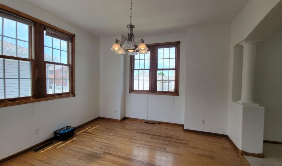 2512 Eaton Ave, Ames, IA 50010 - 3 Beds, 3 Bath