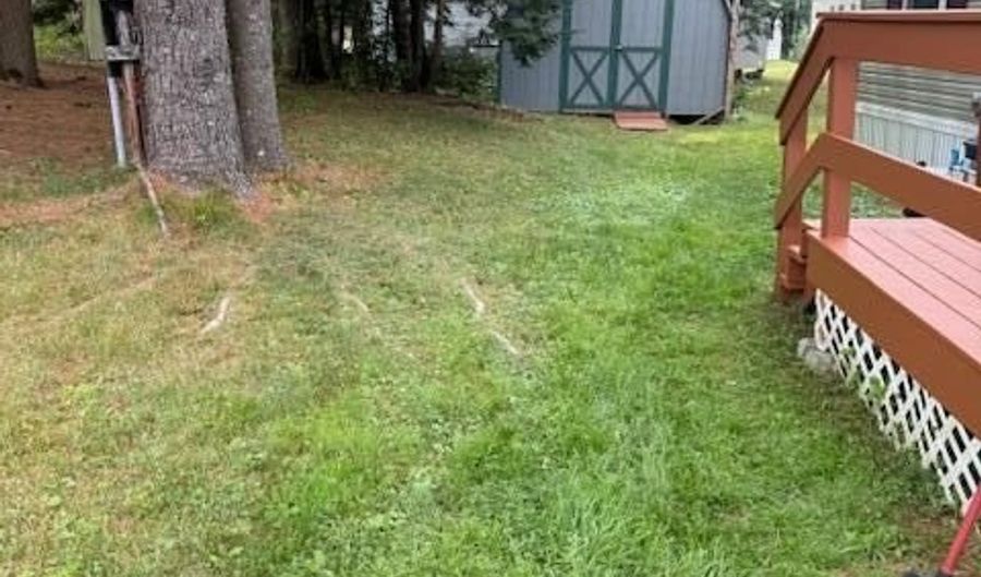 153 Sparrow Dr, Augusta, ME 04330 - 2 Beds, 1 Bath