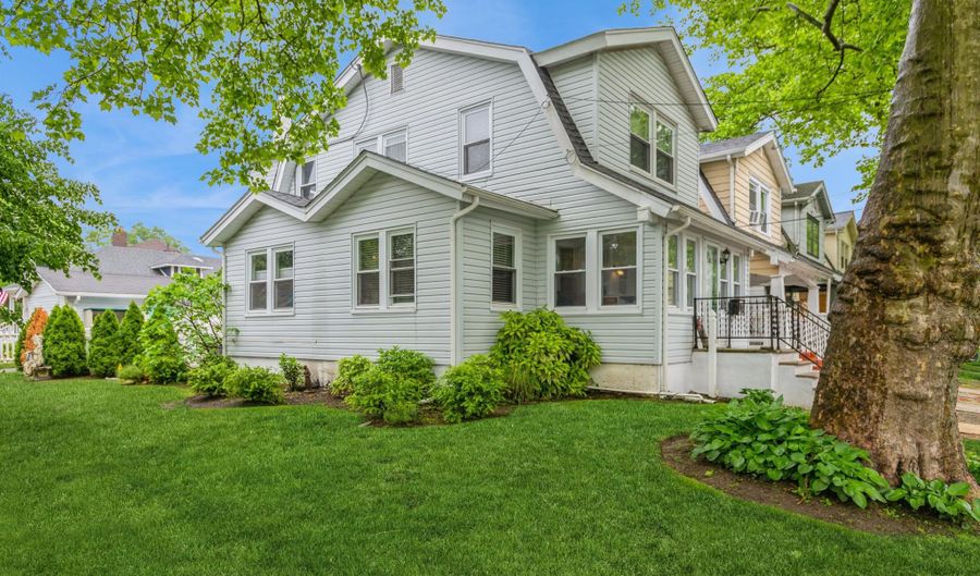 1118 Jeffrey St, Asbury Park, NJ 07712 - 3 Beds, 2 Bath