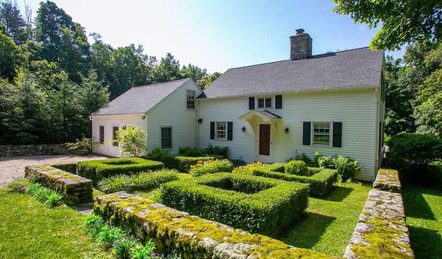 64 Todd Hill Rd, Cornwall, CT 06796 - 3 Beds, 2 Bath