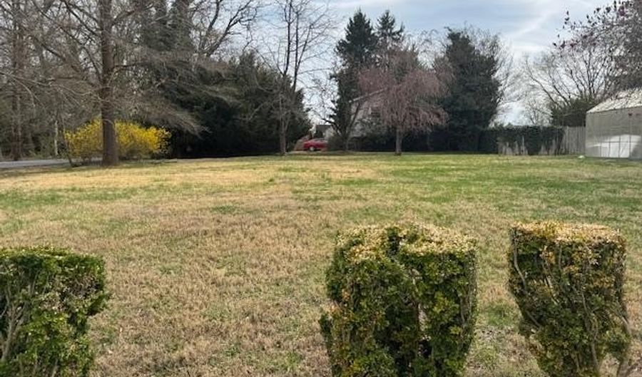 13333 OLD CHAPEL Rd, Bowie, MD 20720 - 3 Beds, 3 Bath