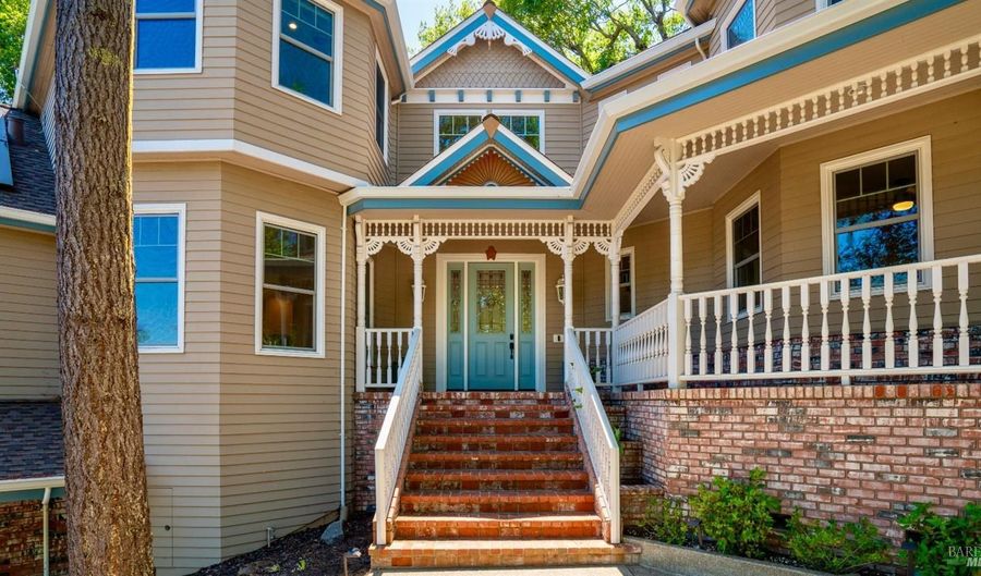 1362 Manzanita Ct, Santa Rosa, CA 95404 - 4 Beds, 4 Bath