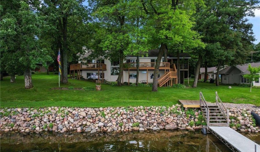 11274 Hoyer Ave NW, Annandale, MN 55302 - 5 Beds, 3 Bath