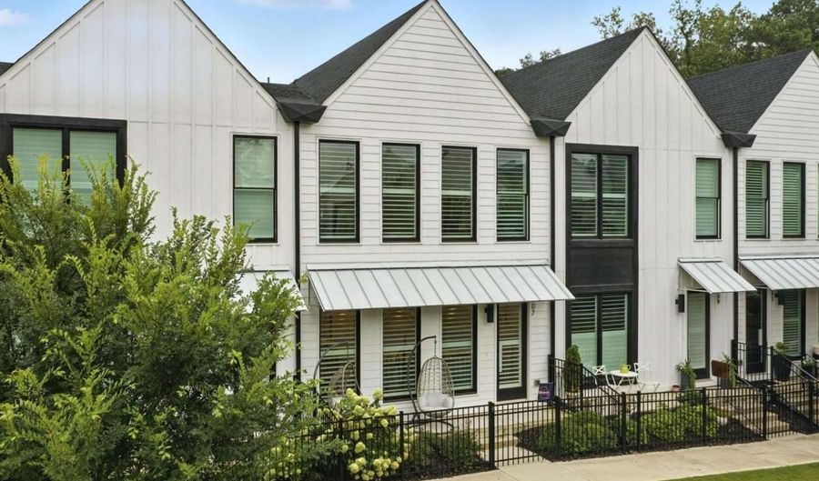 107 Pearl, Woodstock, GA 30188 - 3 Beds, 3 Bath