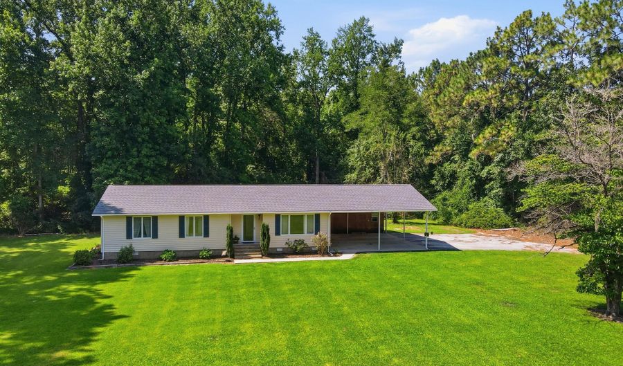 250 Walls Mill Rd, Aurora, NC 27806 - 3 Beds, 2 Bath
