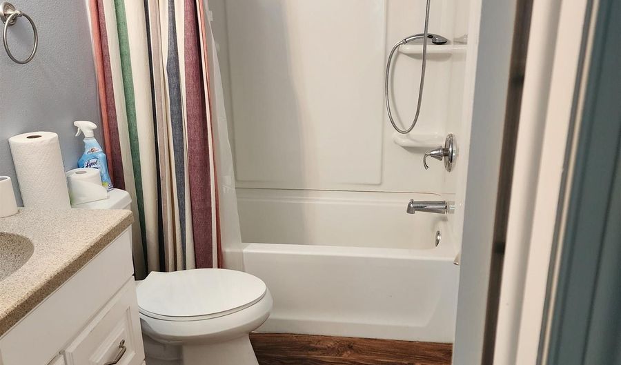 809 E Call St, Algona, IA 50511 - 2 Beds, 1 Bath