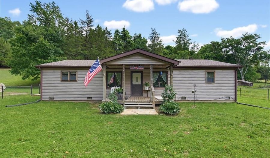3559 Highway F, Annapolis, MO 63620 - 3 Beds, 1 Bath