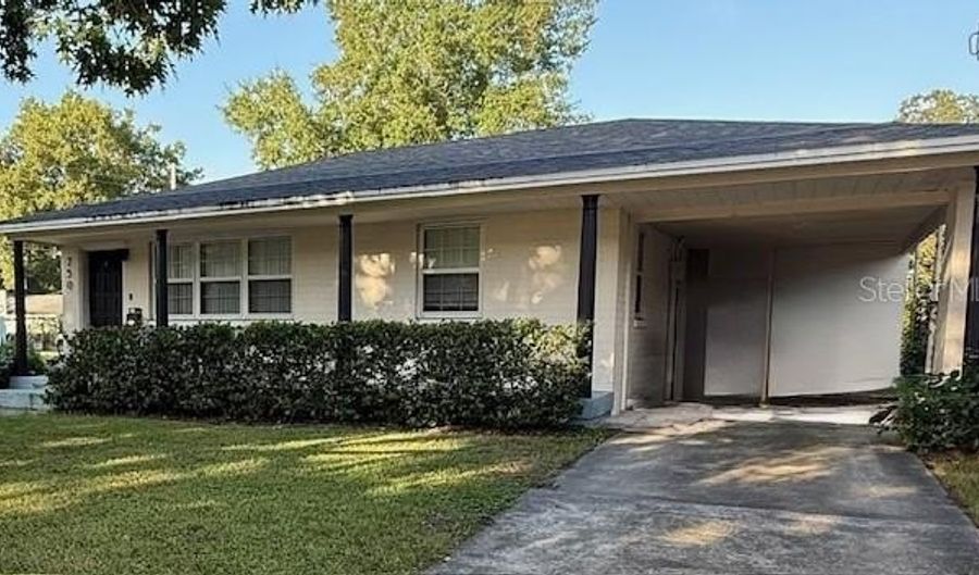 750 ESSEX Pl, Orlando, FL 32803 - 3 Beds, 2 Bath