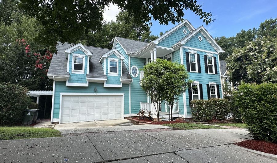 1748 Town Home Dr, Apex, NC 27502 - 3 Beds, 2 Bath