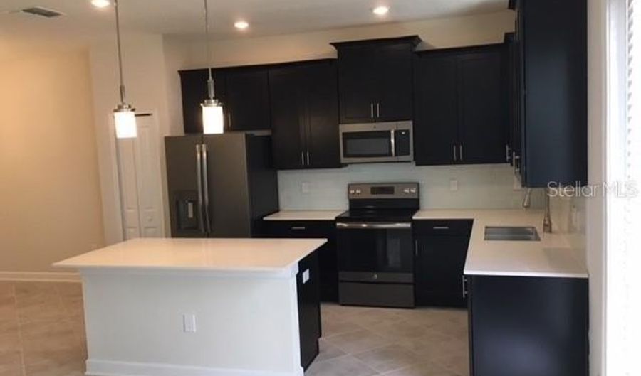 11409 WHISTLING PINE Way, Orlando, FL 32832 - 3 Beds, 3 Bath