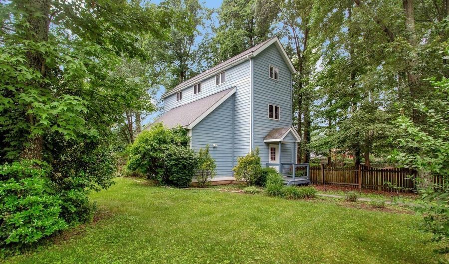 920 OLD ANNAPOLIS NECK Rd, Annapolis, MD 21403 - 4 Beds, 3 Bath