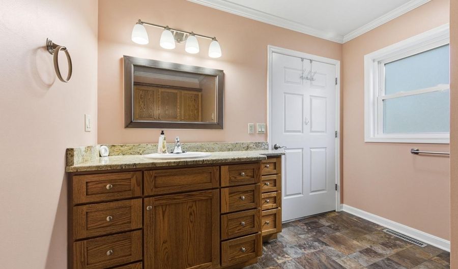 7109 MARSHALL St, Lincoln, DE 19960 - 2 Beds, 2 Bath