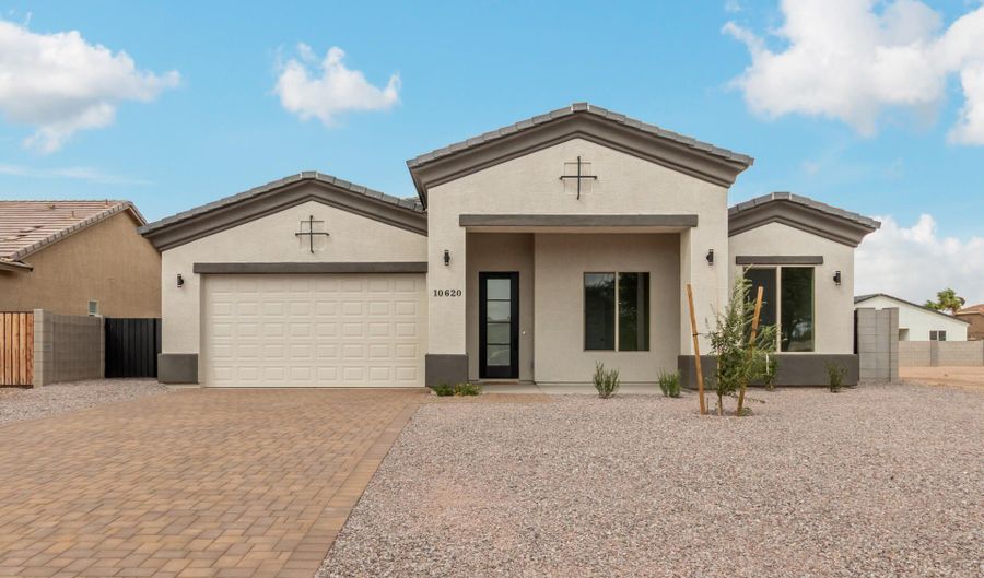 10620 W MONACO Blvd, Arizona City, AZ 85123 - 4 Beds, 2 Bath