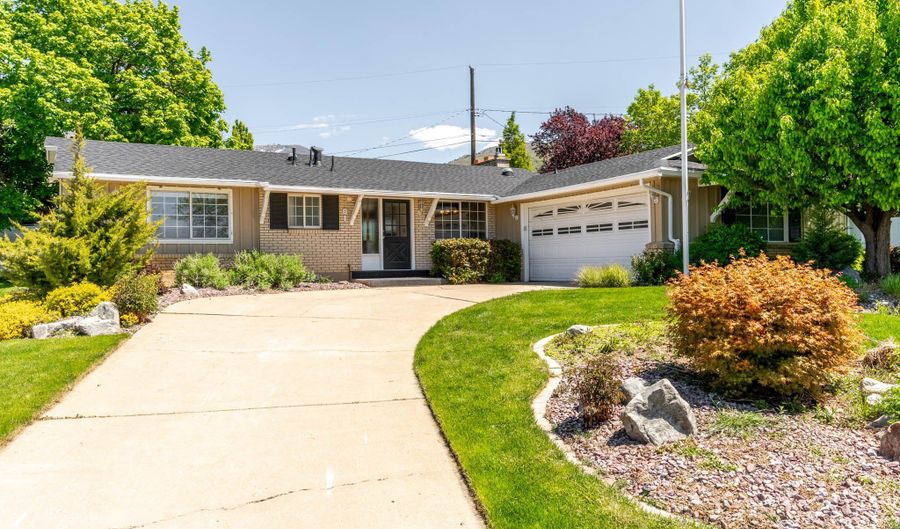 81 S 700 E, Bountiful, UT 84010 - 5 Beds, 3 Bath